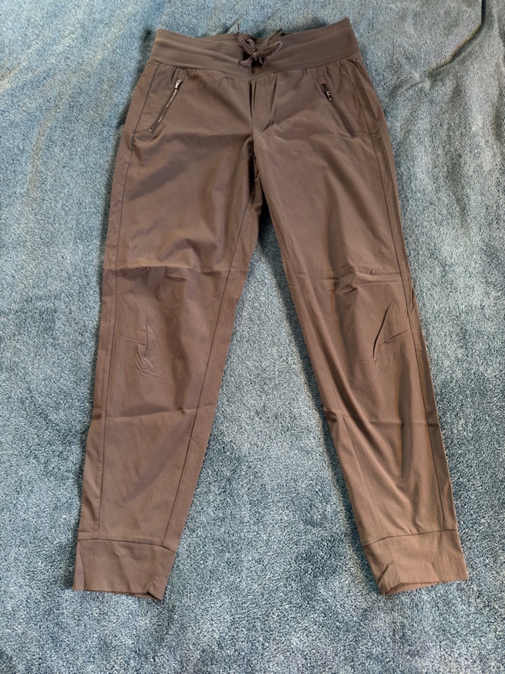 10 Tall Athleta Olive Green Drawstring Jogger Pants